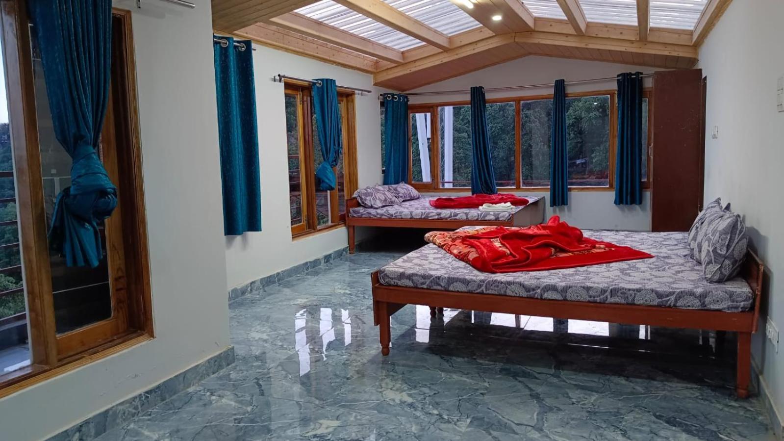 Shiv Shakti Homestay - Near Isbt, Bypass Mc Parking, Hpu, And Advance Study シムラー エクステリア 写真